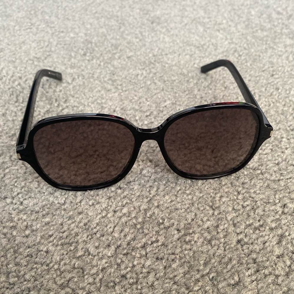 Saint Laurent Paris Classic 8 Sunglasses